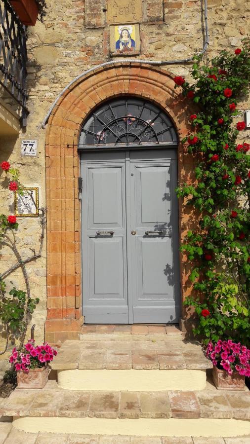 B&B Cum Grano Salis Castello delle Forme Exteriör bild